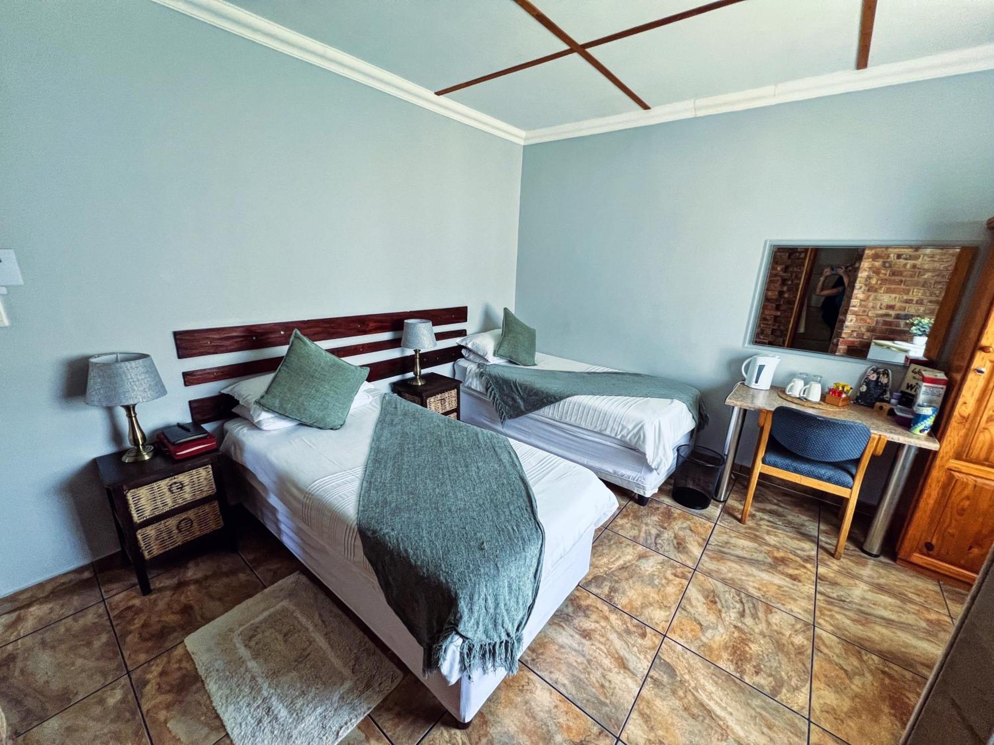 Agros Guest House Kimberley Buitenkant foto